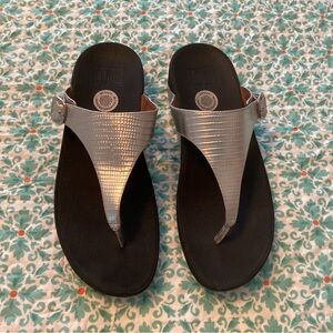 Fitflop Stylish Silver Sandals for Women size 10